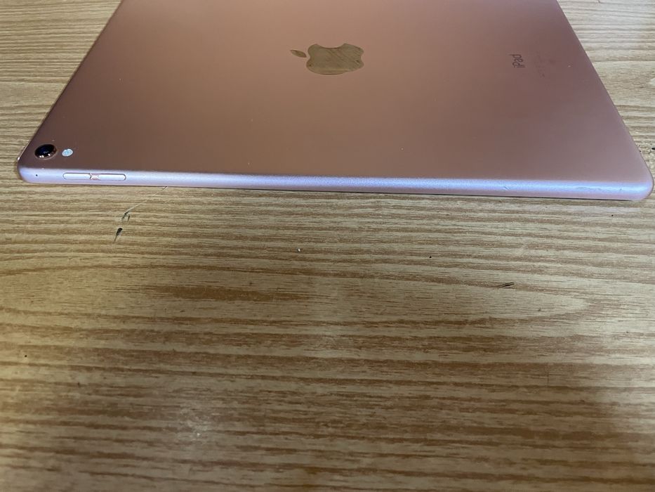 iPad Pro 9.7 на 256gb
