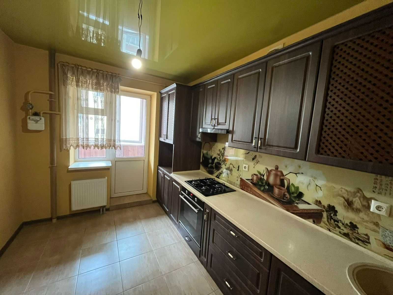 2к в обжитій новобудові, мінімальне оформлення, Виставка ID39980
