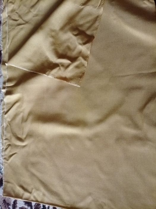 Тканина різна кольори різні і відрізки