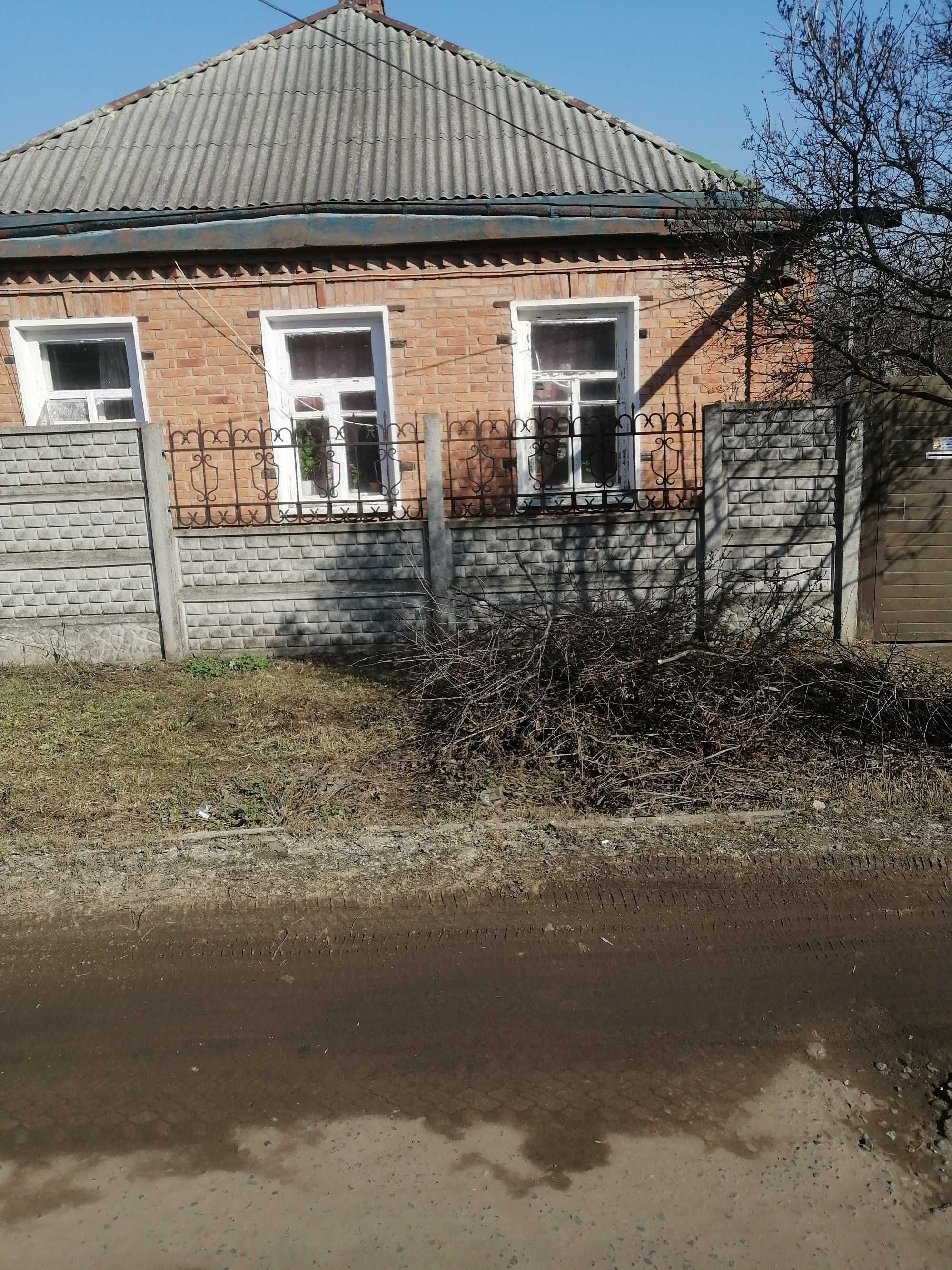 Продам пол дома срочно