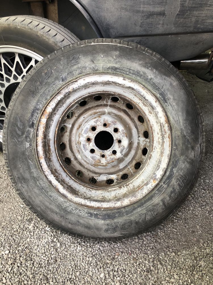 Диск с покрышкой 4/98 R13 175/70