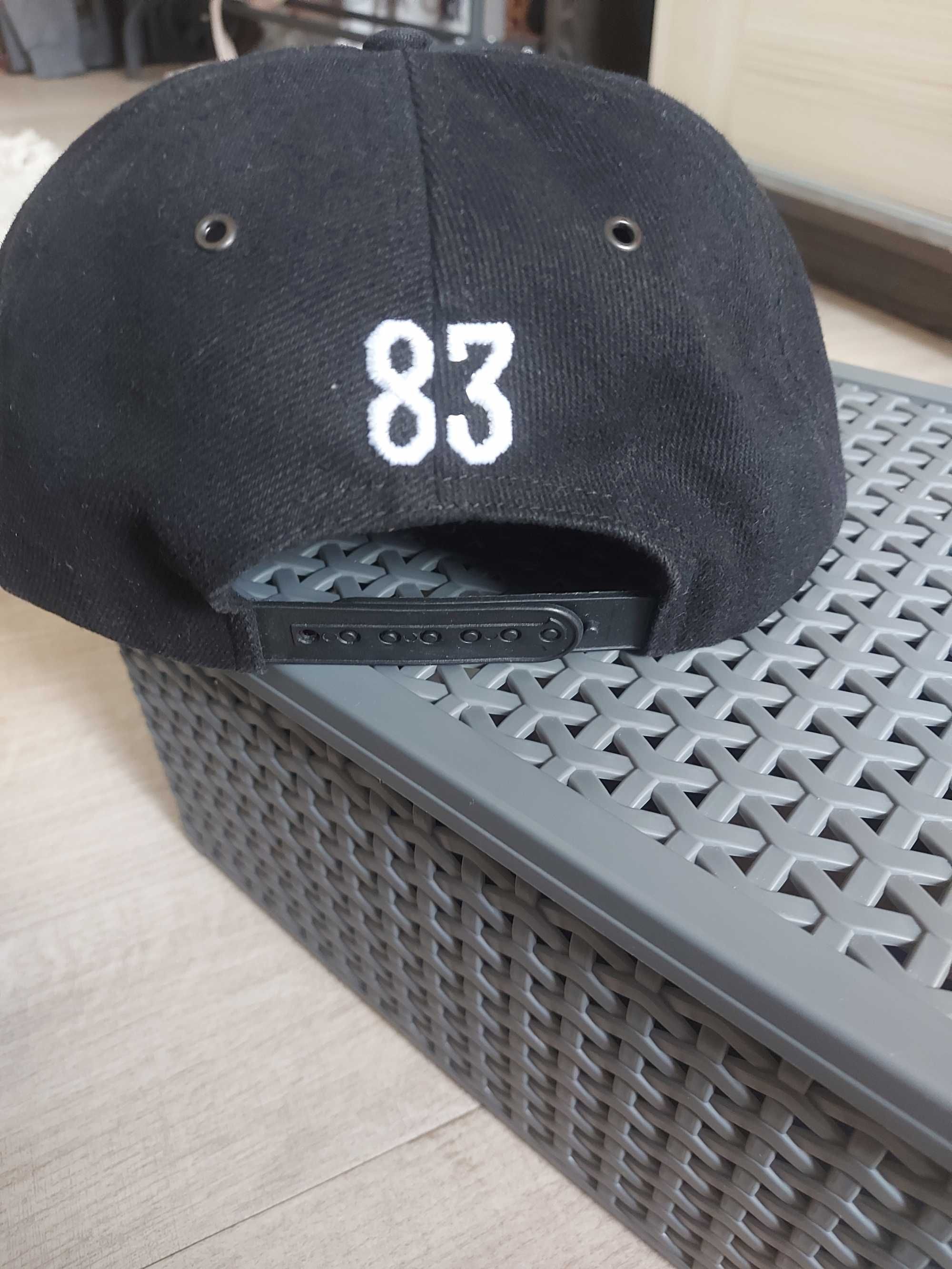 Snapback Pro8l3m