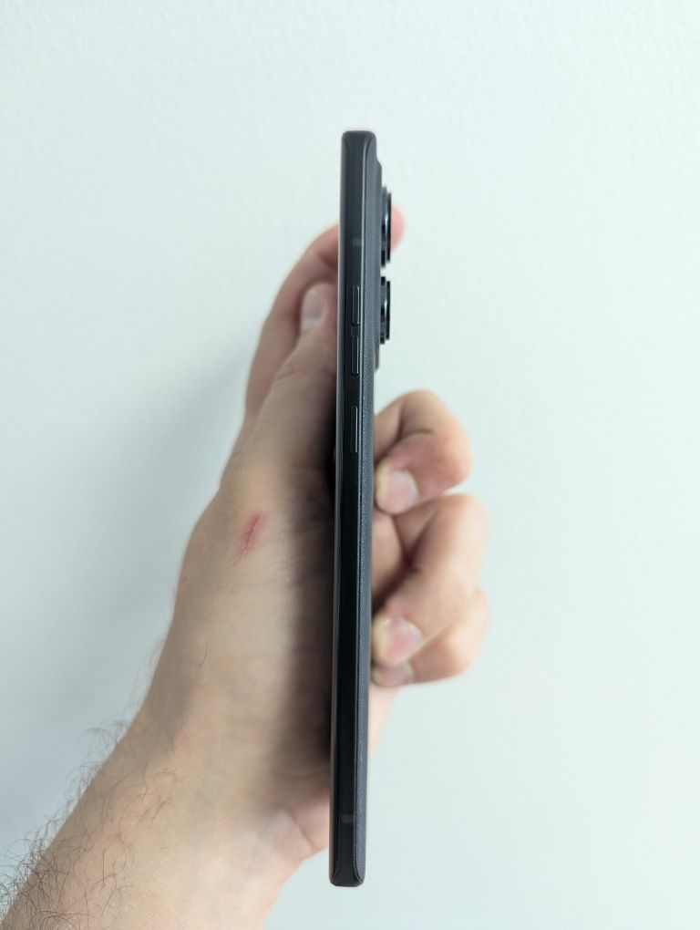 Motorola Edge 2023 НОВИЙ 256GB Sim + E Sim