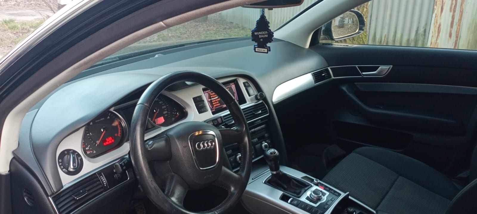 Audi A6 2011 r. 2,0 TDI