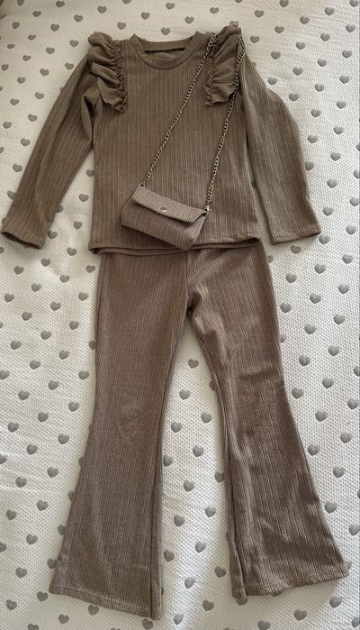 Трикотажний костюм з сумкою