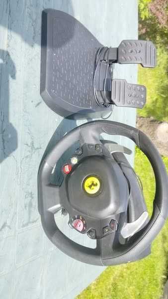 Kierownica Thrustmaster T80 Ferrari 488 GTB Edition (na ps,xbox,pc)