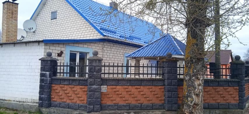 Житловий будинок садибного типу