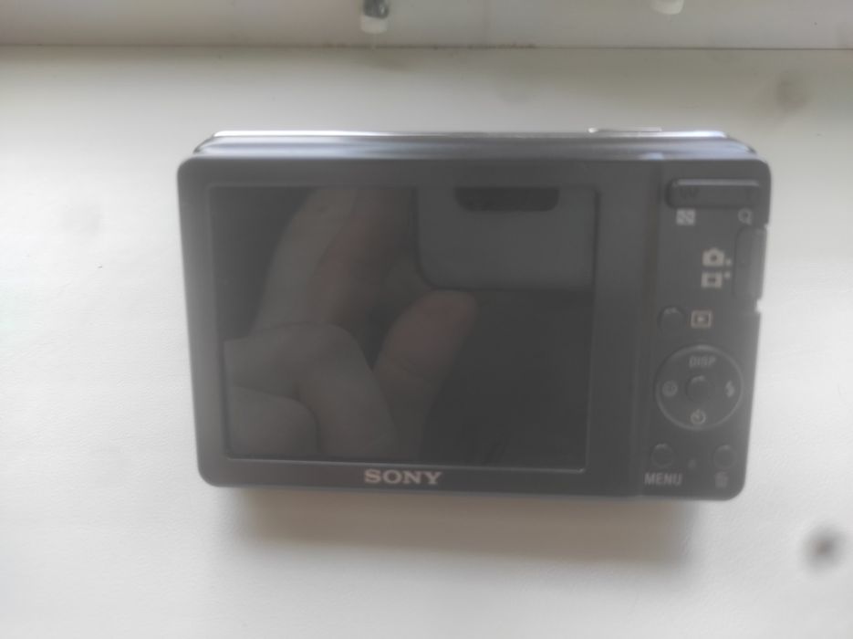 Продам фотоаппарат sony