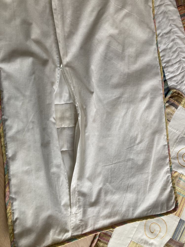 Narzuta patchwork z dwoma poszewkami na poduszkami