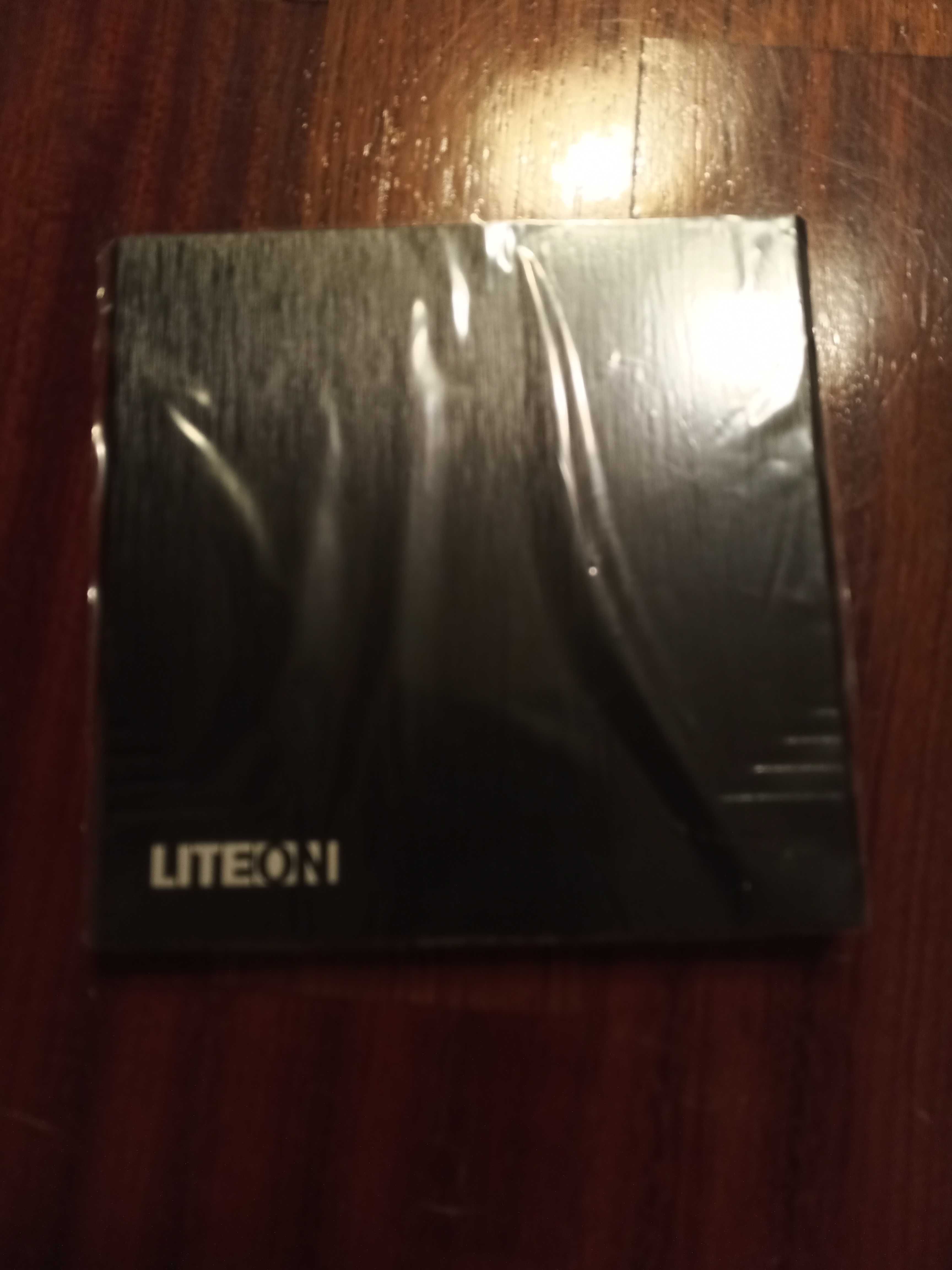 Leitor de CD - LITEON - 8x external DVD/CD writer - Novo