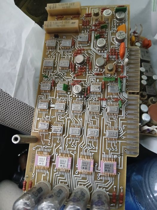 Радиодетали ссср на платах.