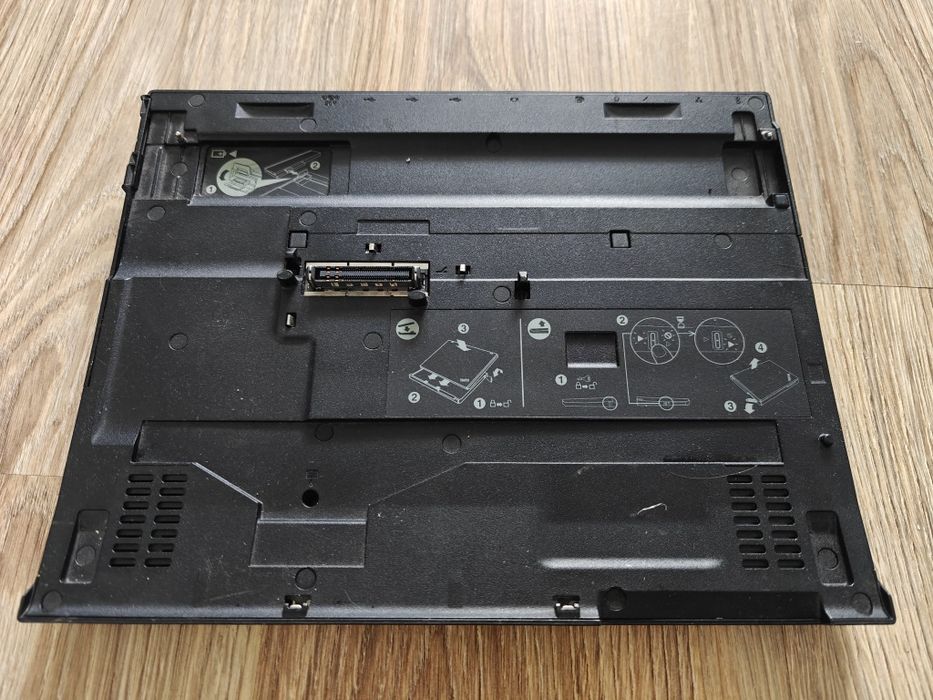 Stacja dokująca ThinkPad X200