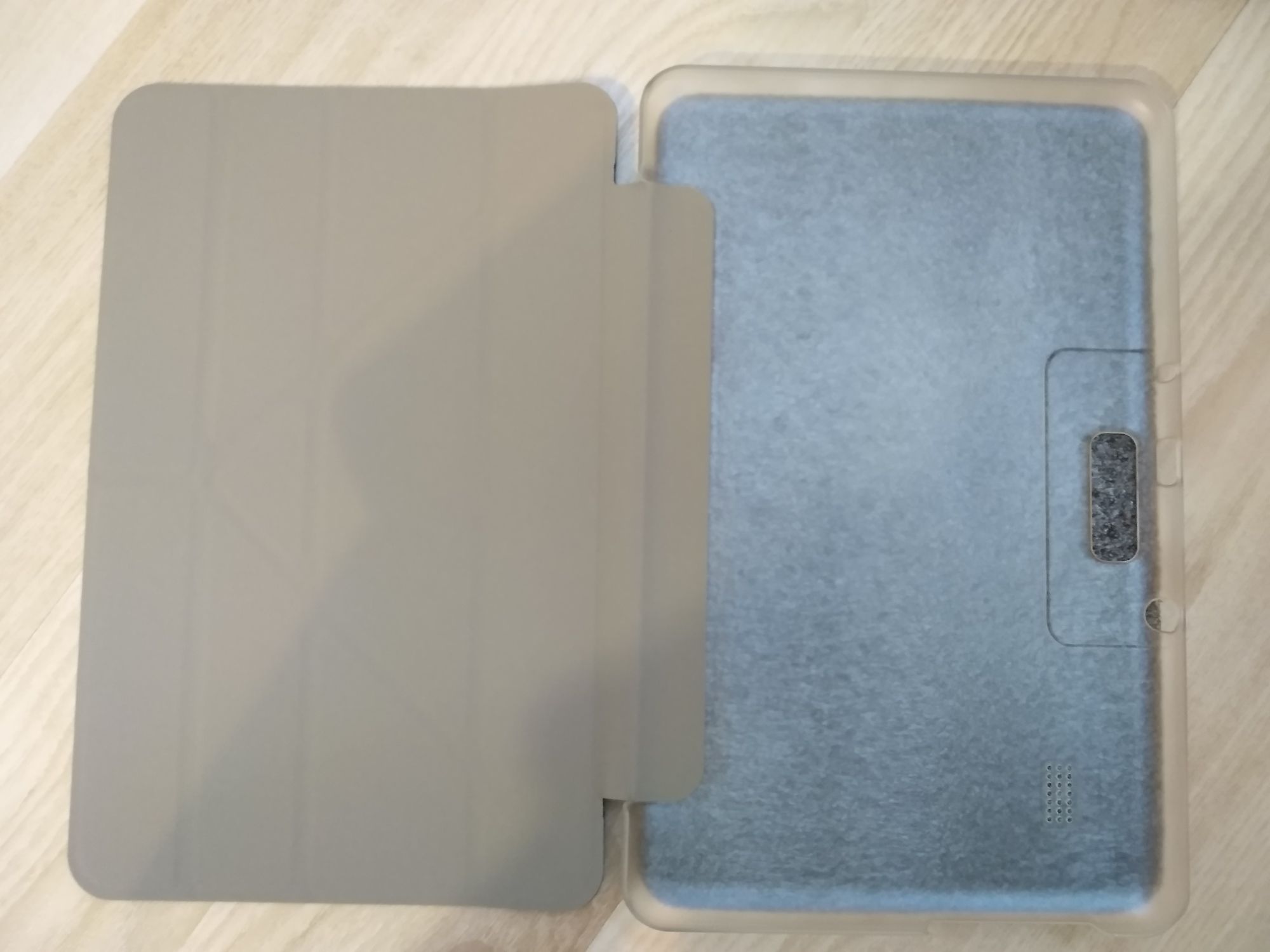 Оригінальний,шкіряний чохол-книжка для планшета Nomi C10102, 10'дюймів