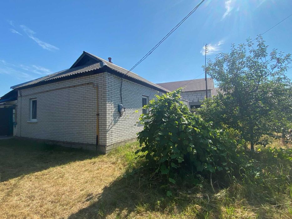 Одноповерховий будинок - дача с. Дмитрівка