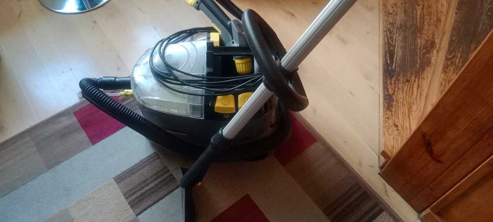 Odkurzacz piorący Karcher Puzzi 8/1C, WYNAJEM/ 50 zł doba