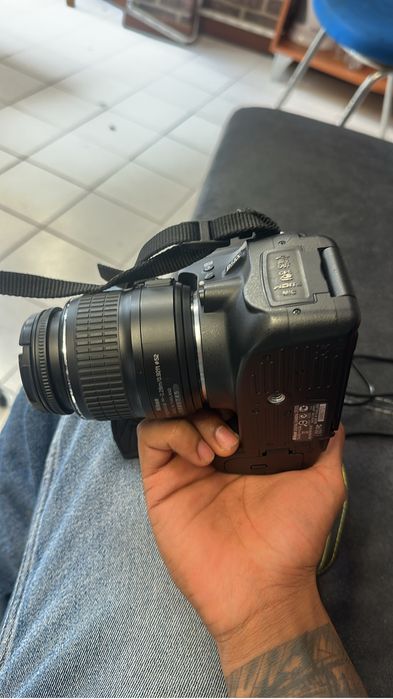 Nikon d5100 dslr with 2 lens