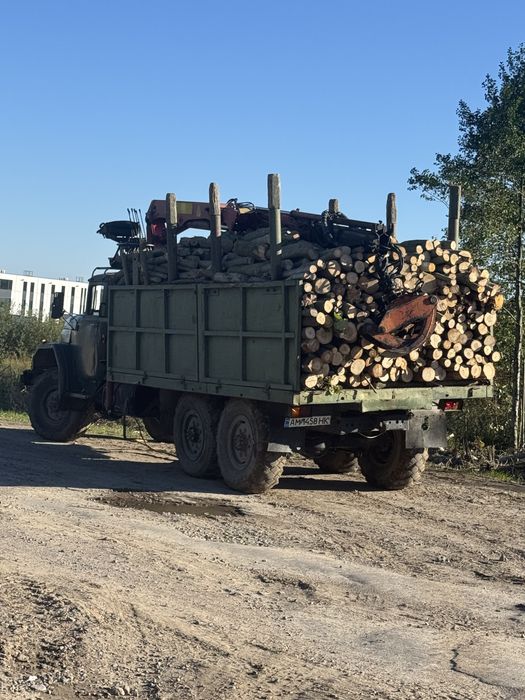 Продам дрова для опалення. Пропонуємо дрова якісних порід.