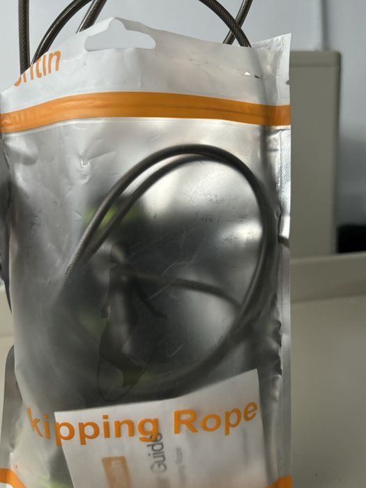 Corda de saltar com pegas 3m