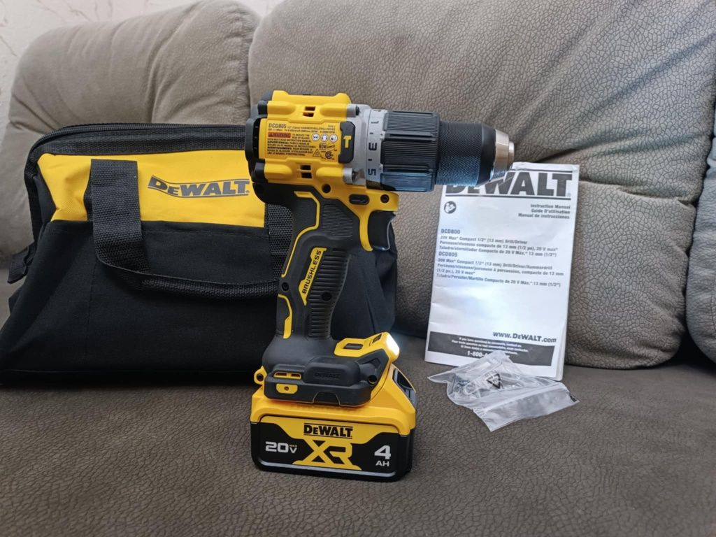 Dewalt dcd805-800 brushless drill - безщітковий шоруповерт.