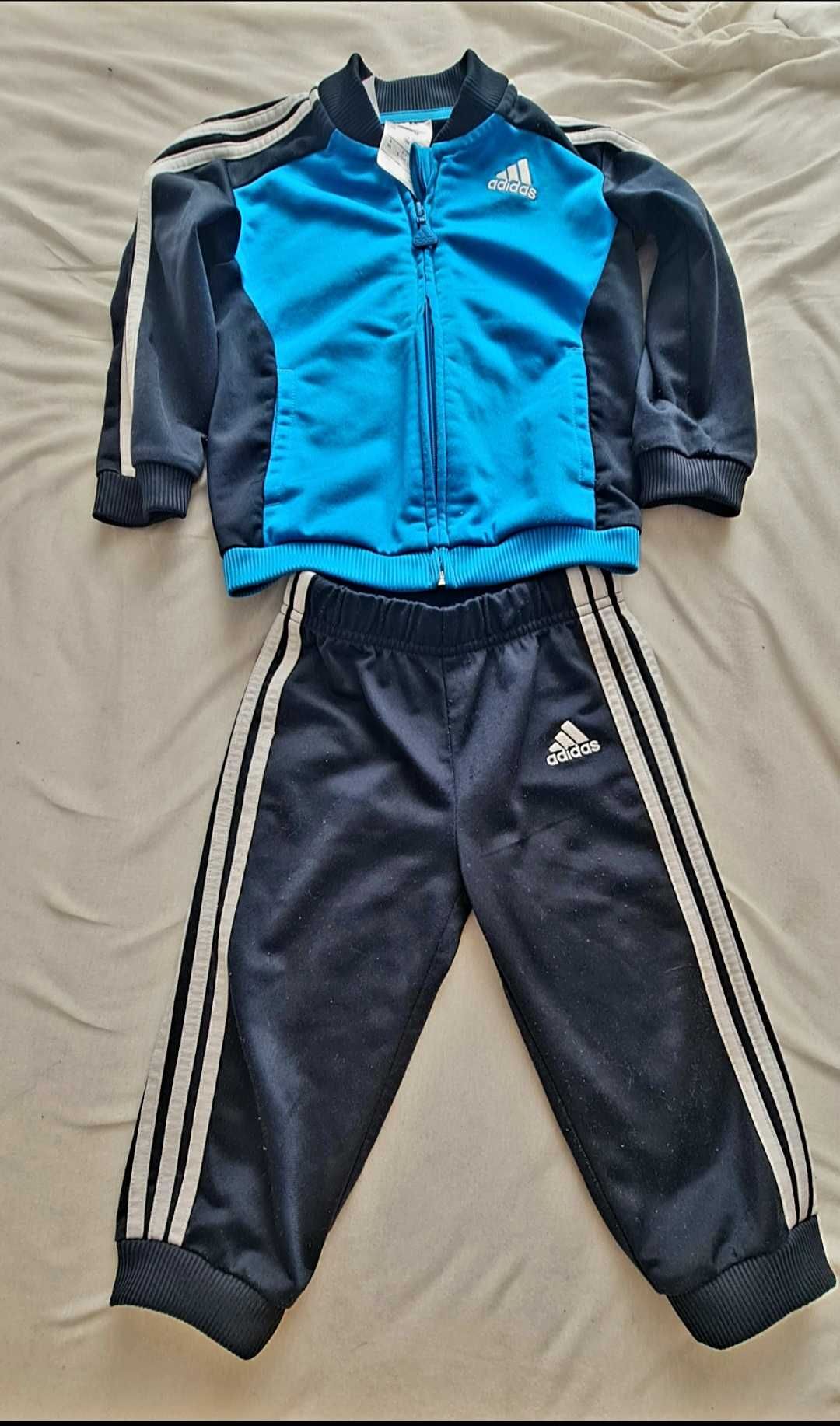 Dres adidas rozm.80