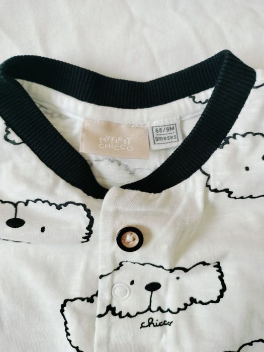 Conjunto jardineiras pijama e macacão • 6/9 meses