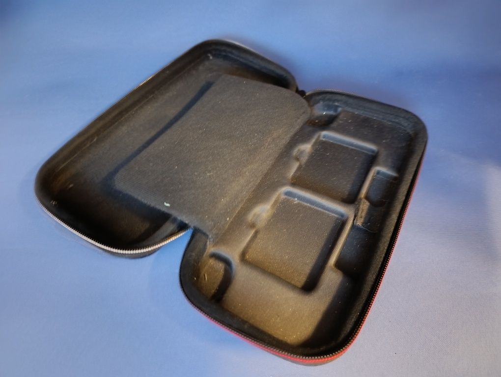 Жорсткий кейс для Nintendo Switch - Deluxe Travel Case