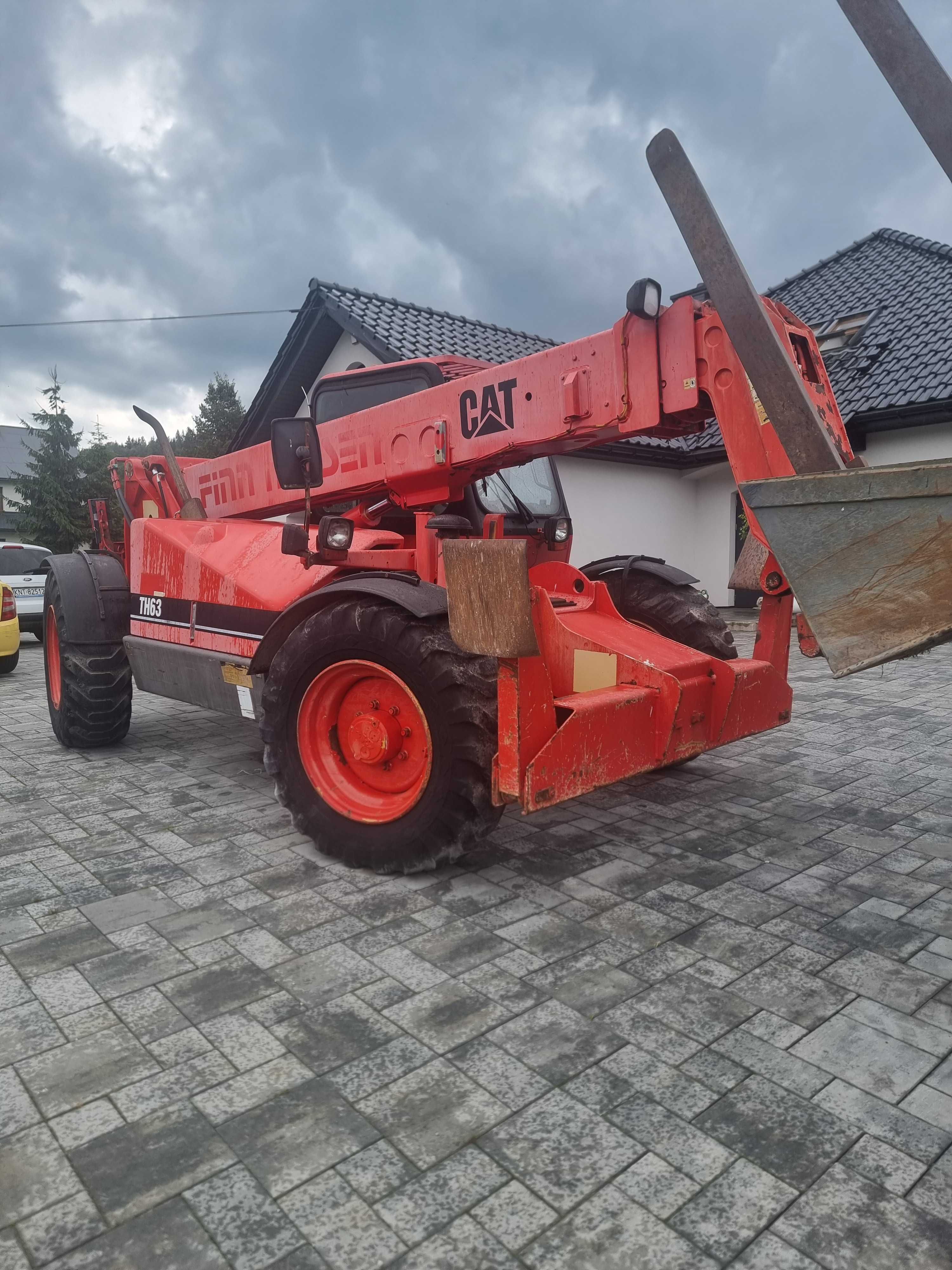 Ładowarka Teleskopowa Caterpillar th63