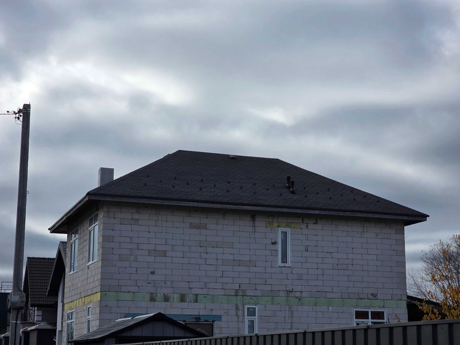 Ремонт крыши. Металочерепиця, профнастил,бітумна покрівля. Кровельщики