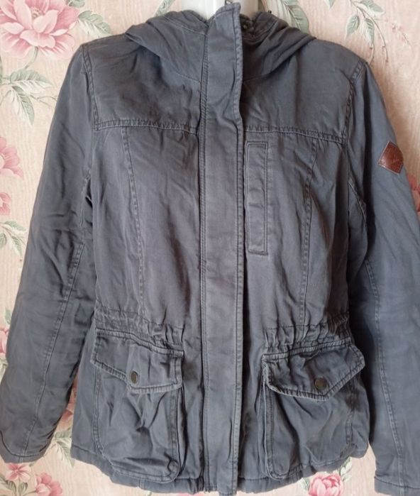 Продам жіночі куртки