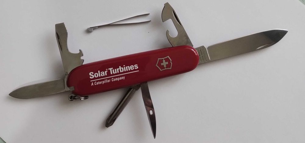 Швейцарський ніж “Victorinox”  13 функцій. Як новий !!!