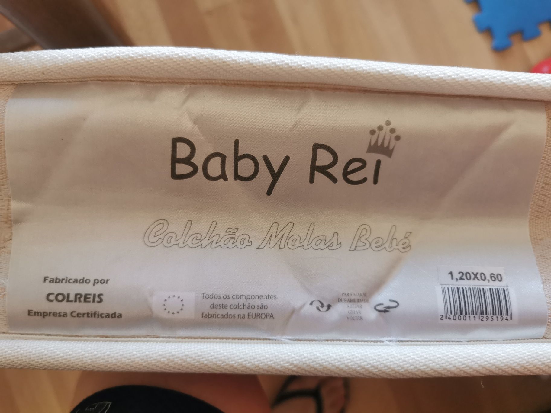 Cama  com colchão