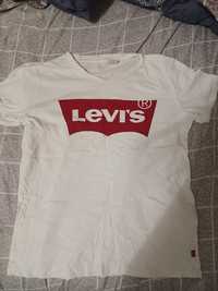 Футболки LEVIS двух цветов