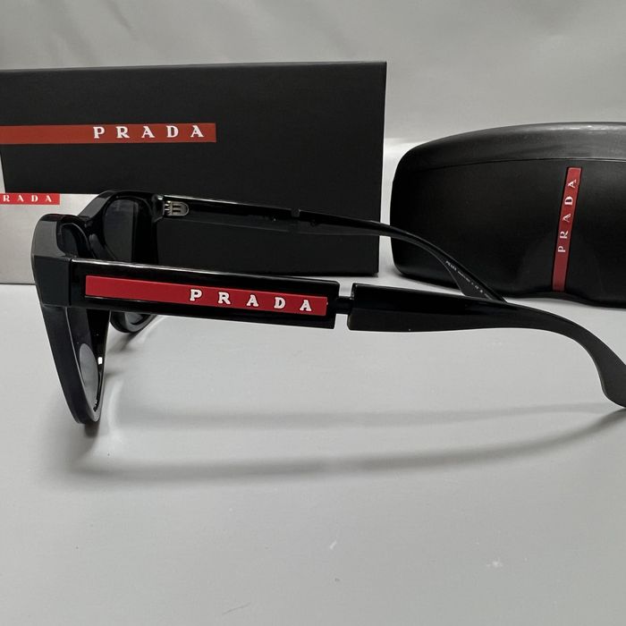 Prada оригинал новые солнцезащитные очки прада чёрные (NEW)