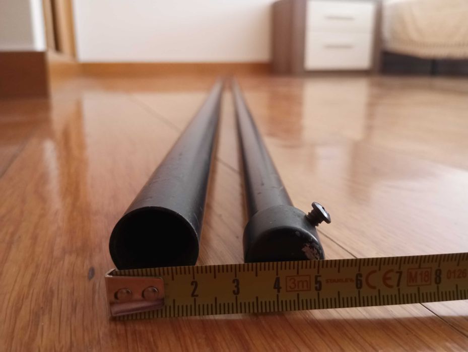 Varão para Cortinas Pretos MATE