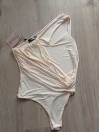 Kremowe body missguided