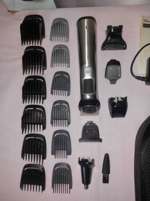 Універсальна машинка для стрижки  21 позиція  Philips Series MG7796/40