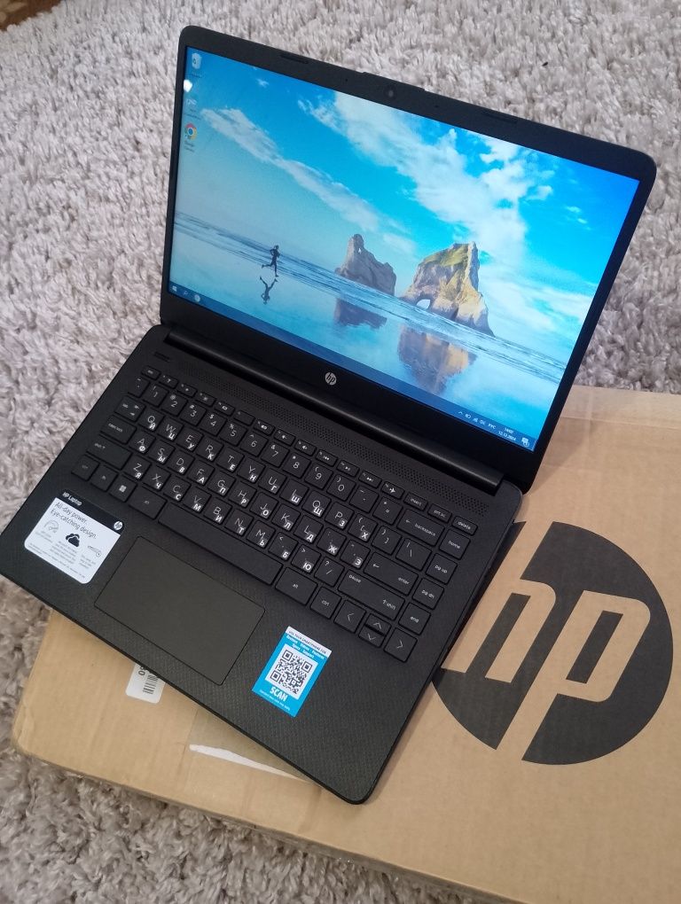 Ноутбук hp новий 2022 рік,ssd диск,14 дюймів,4 оперативної пам'яті