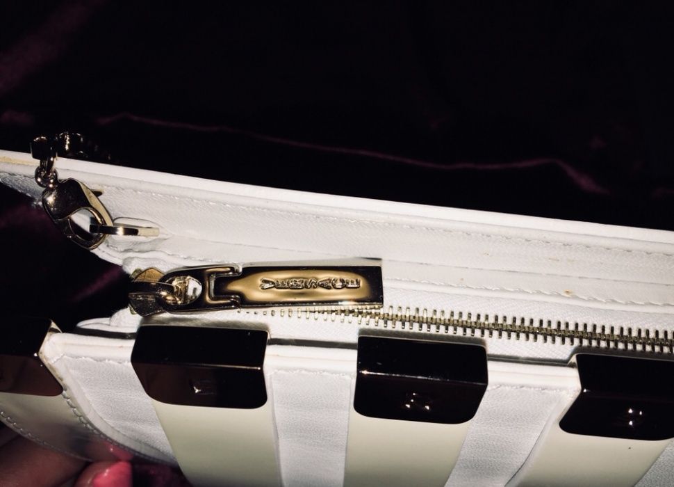 Новая кожаная сумка, клатч Versace оригинал!