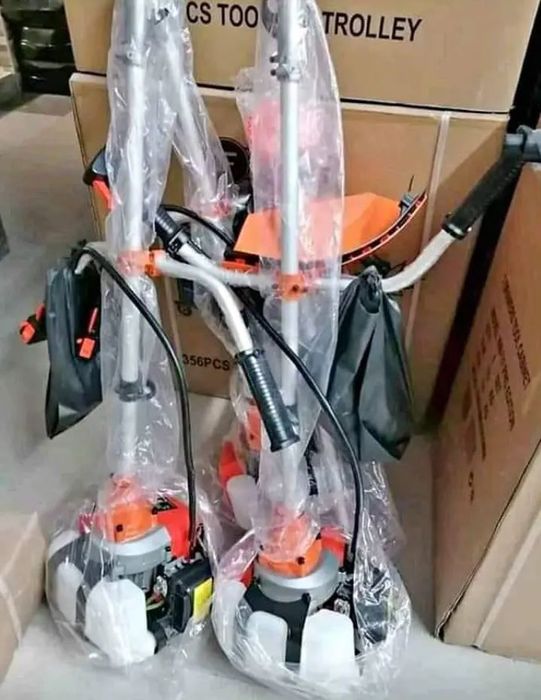 Roçadora a gasolina