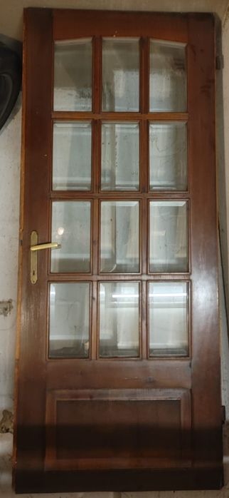 Drzwi  dębowe z szybkami  kryształowymi