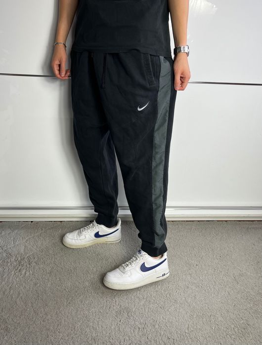 Baggy Spodnie Nike Small Logo Swoosh Spodnie Dresy