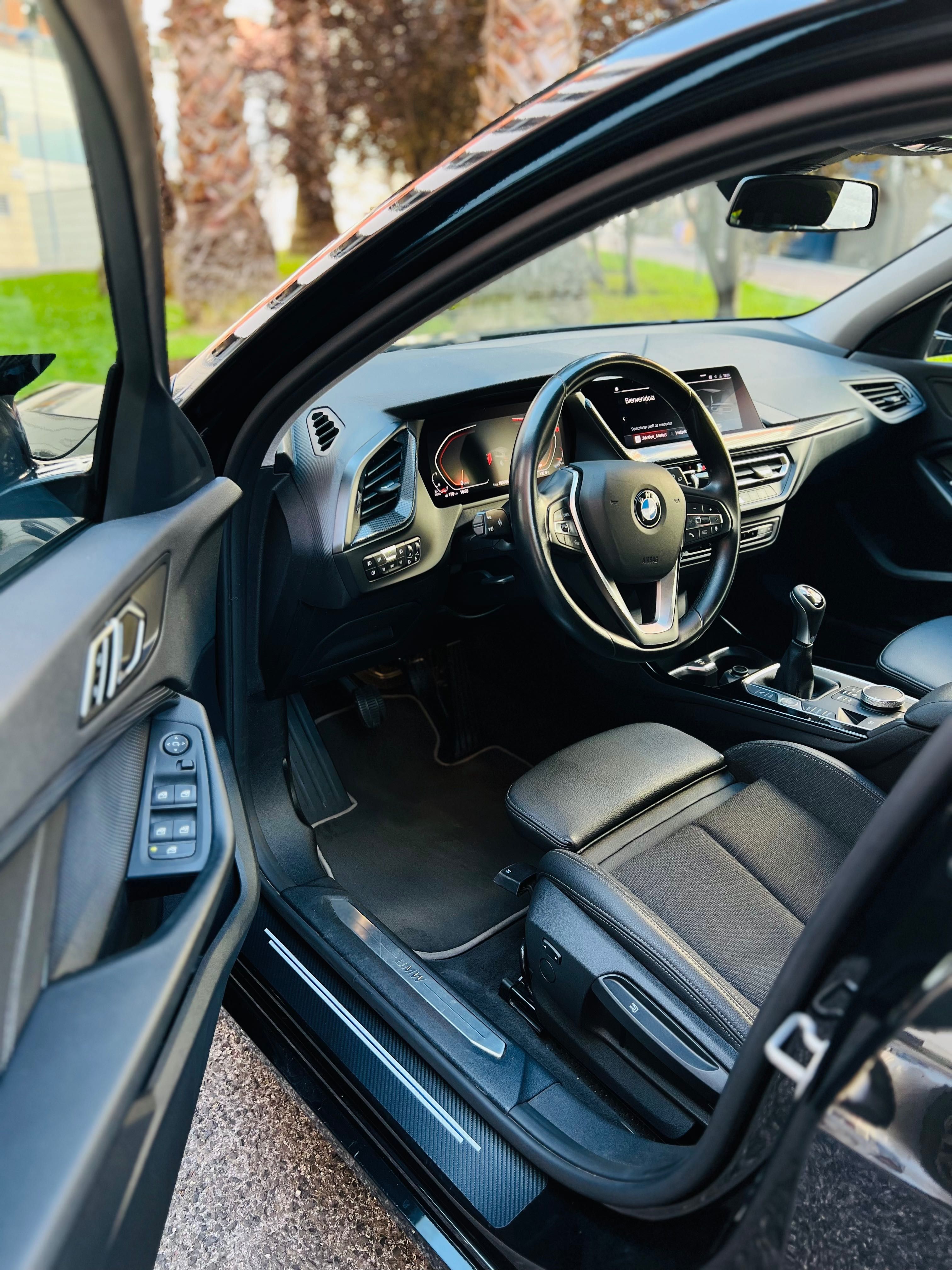 BMW Serie 1 116d ano 2020 (Diesel)
