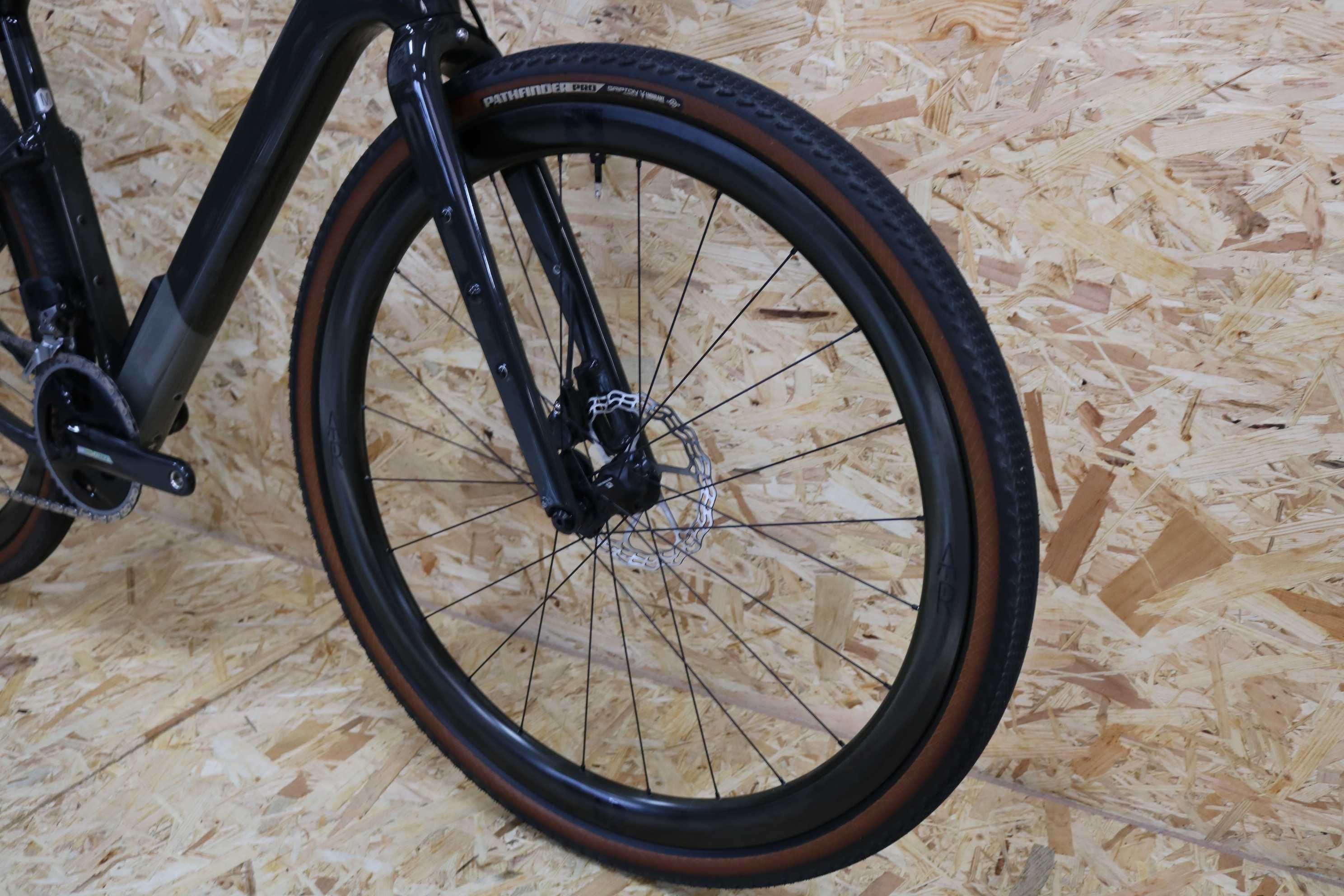 Bicicleta Gravel Cannondale Topstone - Sram AXS - Rodas carbono