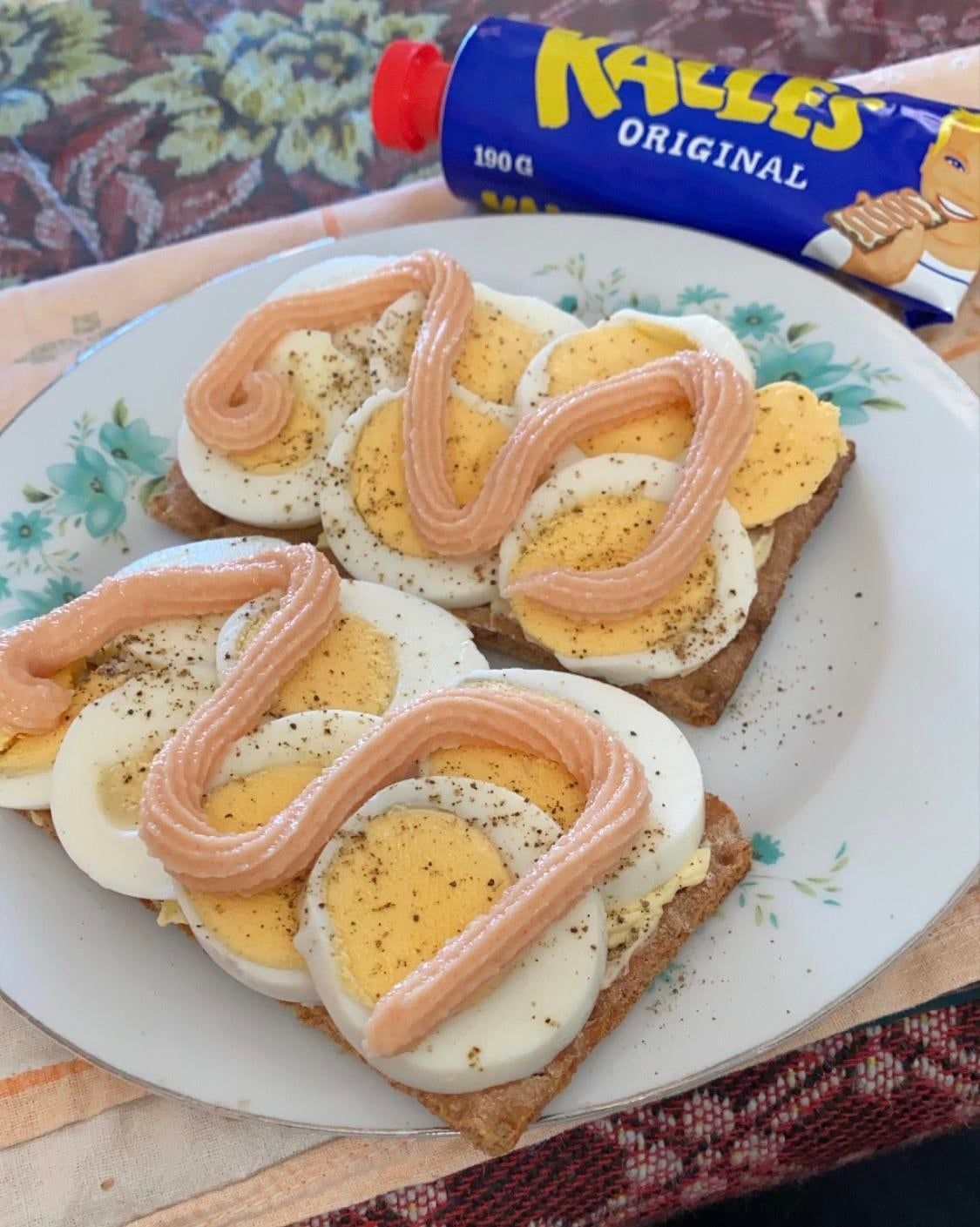Kalles kaviar, шведський сніданок.