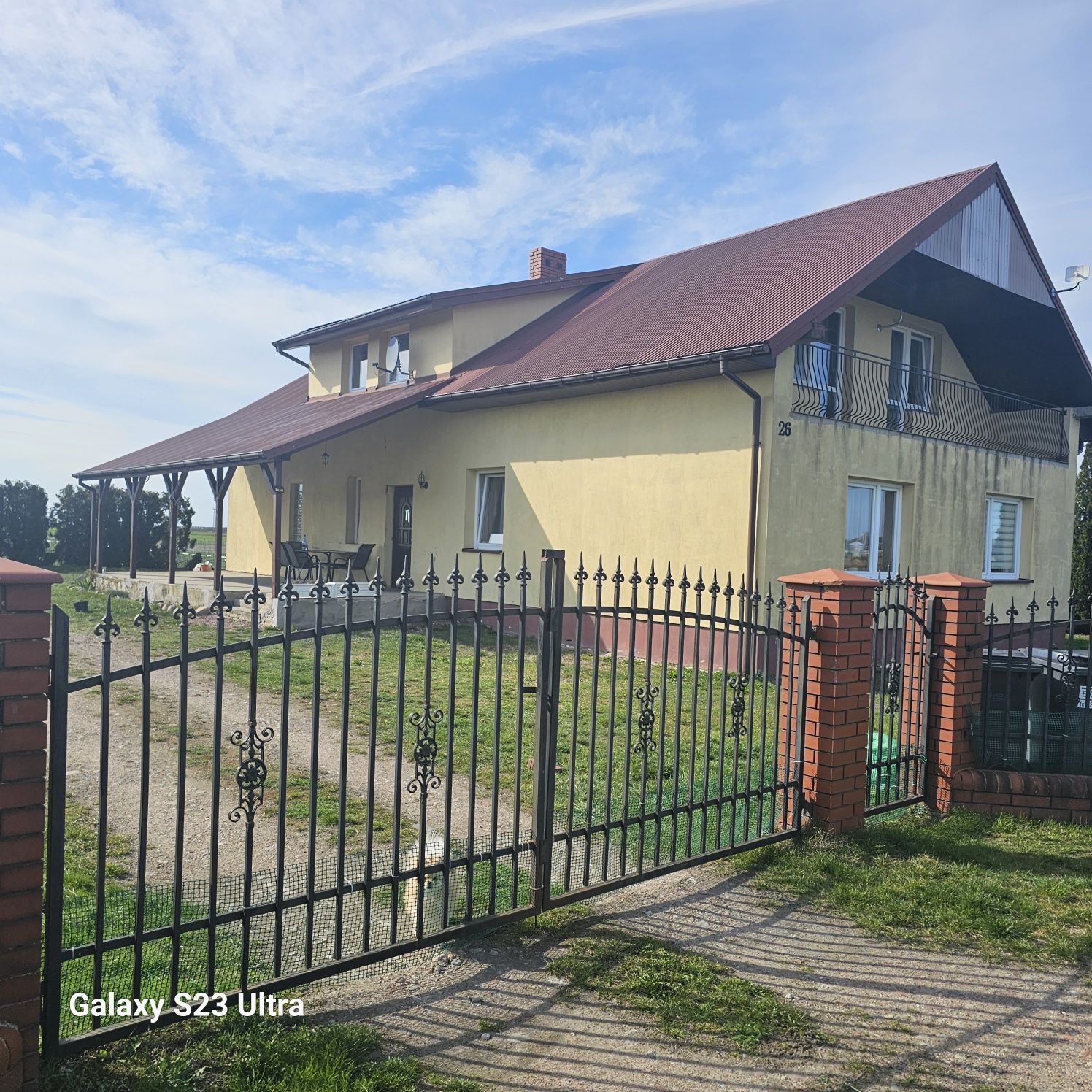 Dom z potencjałem 200m2 na działce 1200m2