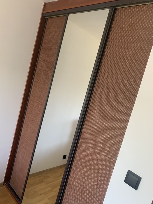 Szafa wnekowa z lustrem REZERWACJA