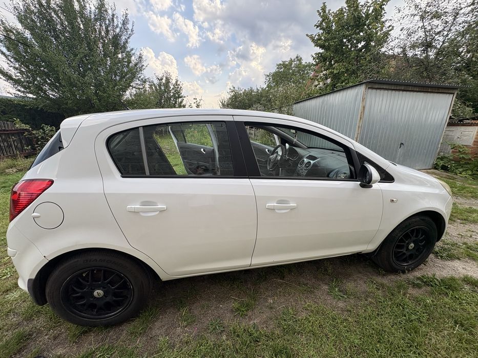 Opel Corsa D 2012