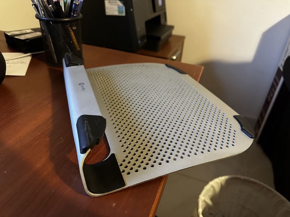 Suporte de laptop - Macally