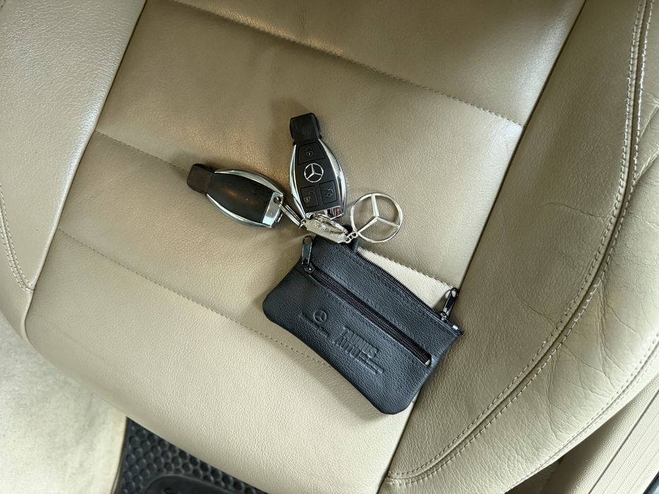 Mercedes E250 coupe novo