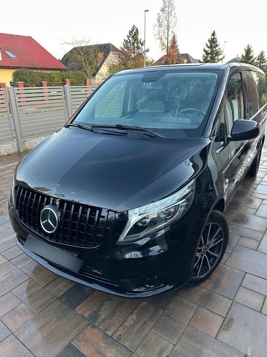 Mercedes-Benz  Mercedes-Benz Metris Van